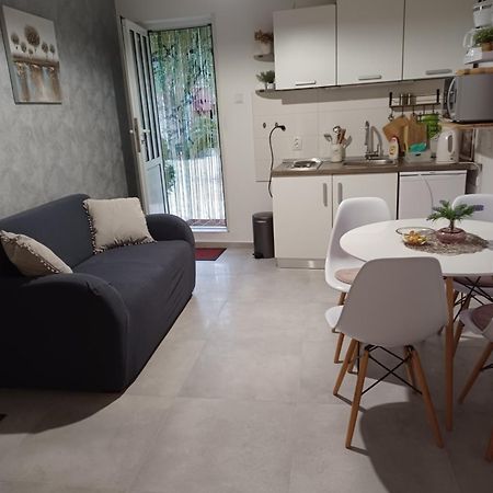Apartment Mira Trogir Bagian luar foto