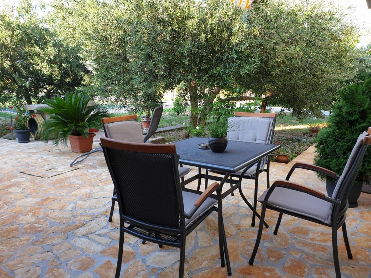 Apartment Mira Trogir Bagian luar foto